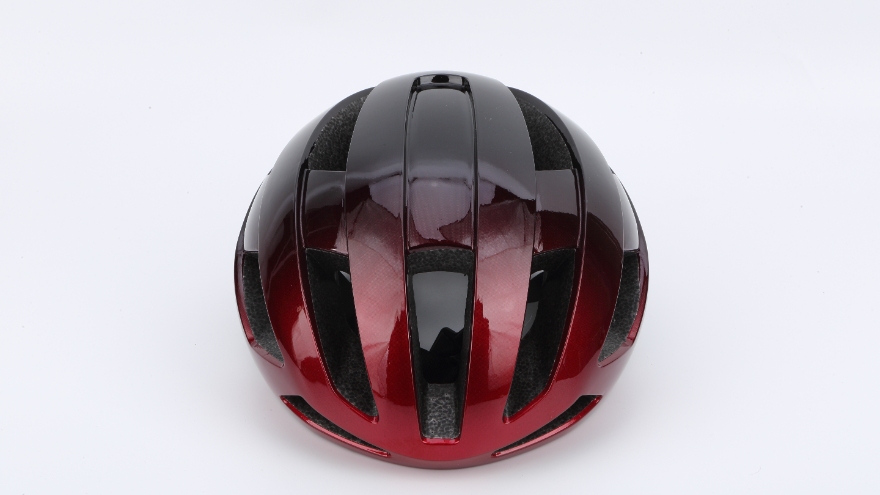 Lightweight gravel bicycle helmet