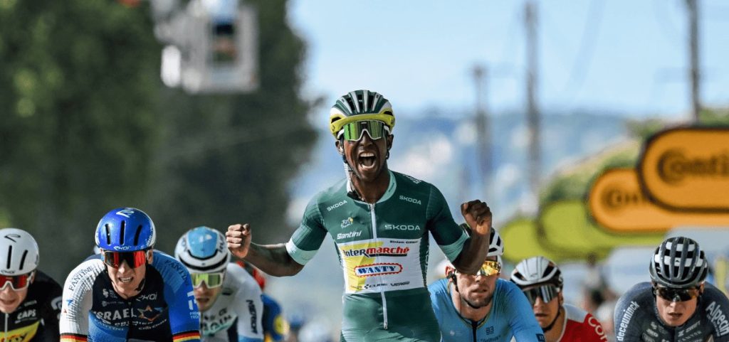 Intermarche Wanty rider Biniam Girmay wins 2024 Tour de France stage 12 from Aurillac to Villeneuve sur Lot wearing a UVEX helmet